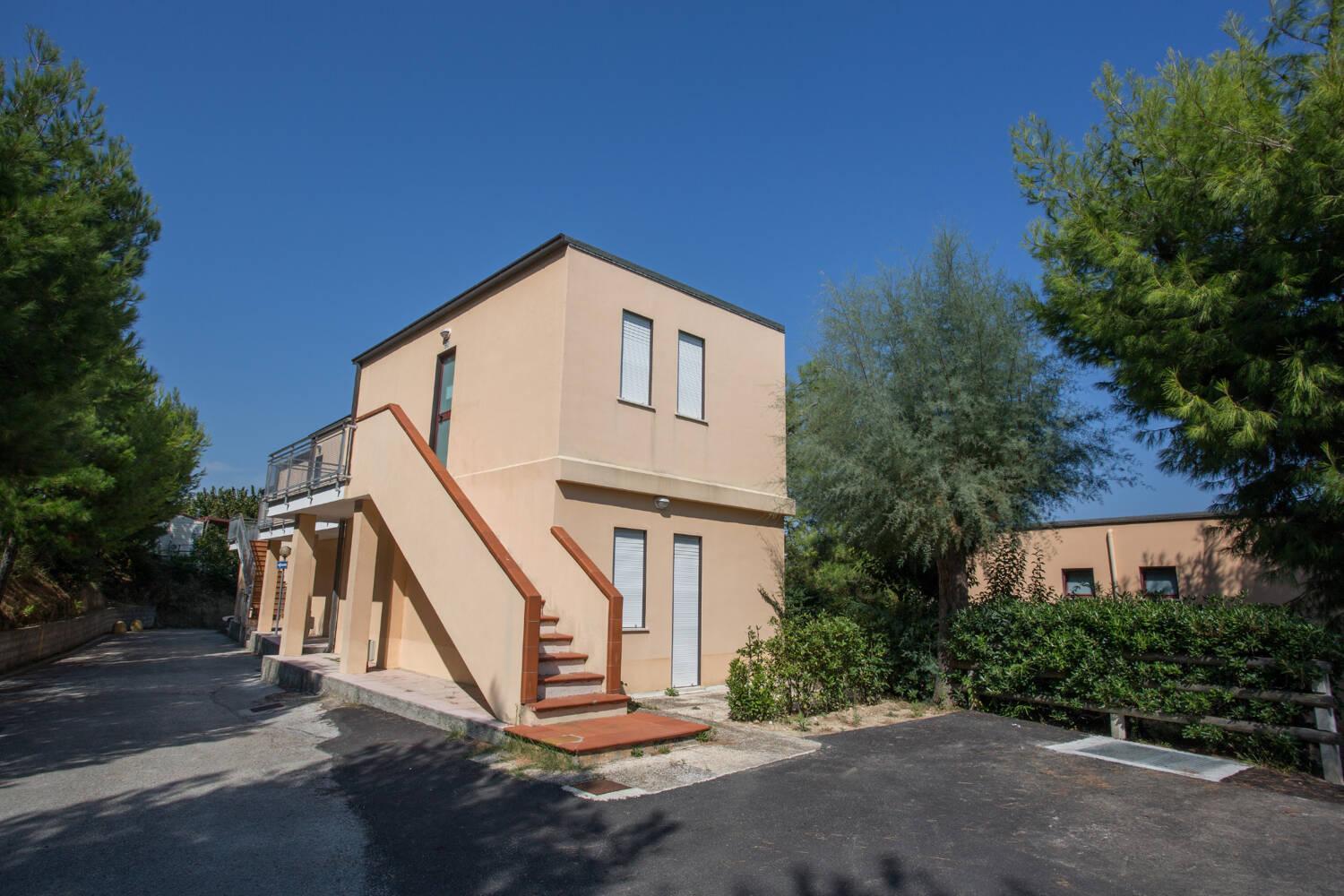 Centro Vacanze Mirage Torre di Palme Esterno foto